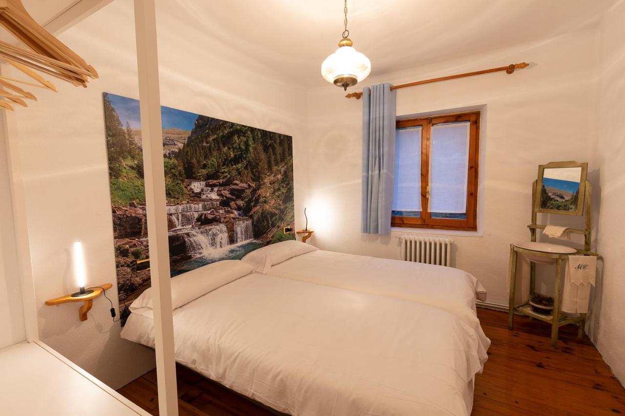 Cirjuana, Casa En El Centro Con Agradable Jardin Y Barbacoa By Pirineos 360 Villa Biescas  Eksteriør bilde
