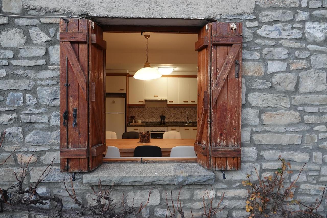 Cirjuana, Casa En El Centro Con Agradable Jardin Y Barbacoa By Pirineos 360 Villa Biescas  Eksteriør bilde